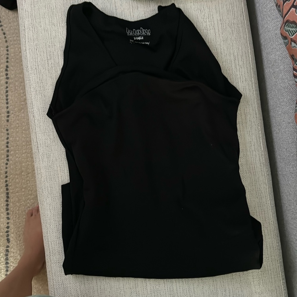 Lalabu Babywearing Tank